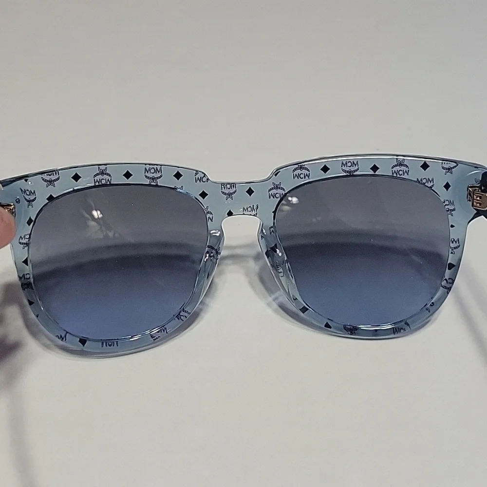 MCM! Blue Transparent Clear Monogram Visetos Wayfarer Sunglasses - Picture 7 of 9